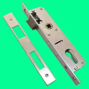 SERRURE PORTILLON AXE 20-70 COFFRE 155x33 TET PLATE 200x20 mm A00174 LEROY MERLIN BRICO DEPOT CASTORAMA